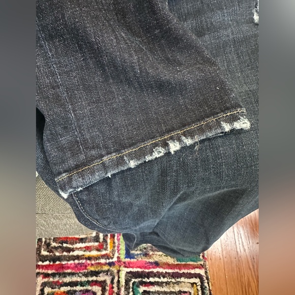 Frame Le Garcon Crop ‘covant’ distressed dark wash taper boyfriend jean - 26 - Picture 8 of 16